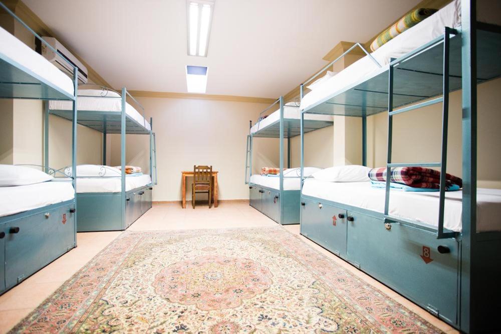 Agora Hostel Истанбул Екстериор снимка
