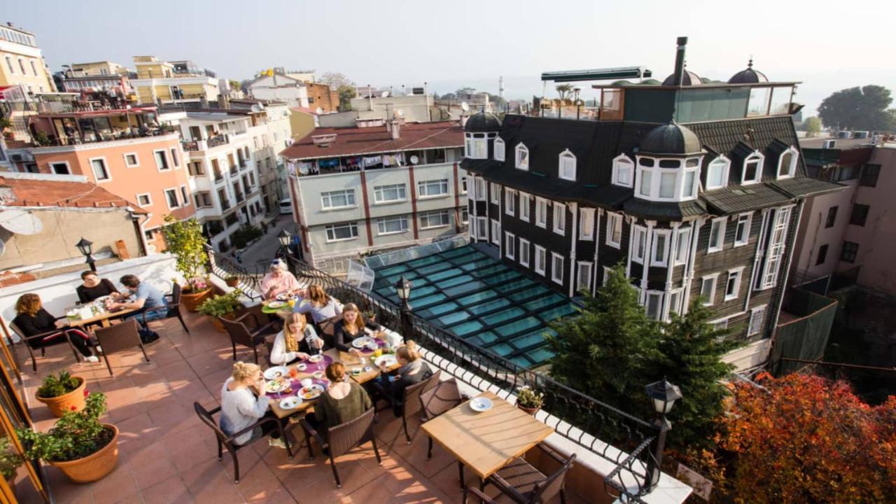 Agora Hostel Истанбул Екстериор снимка