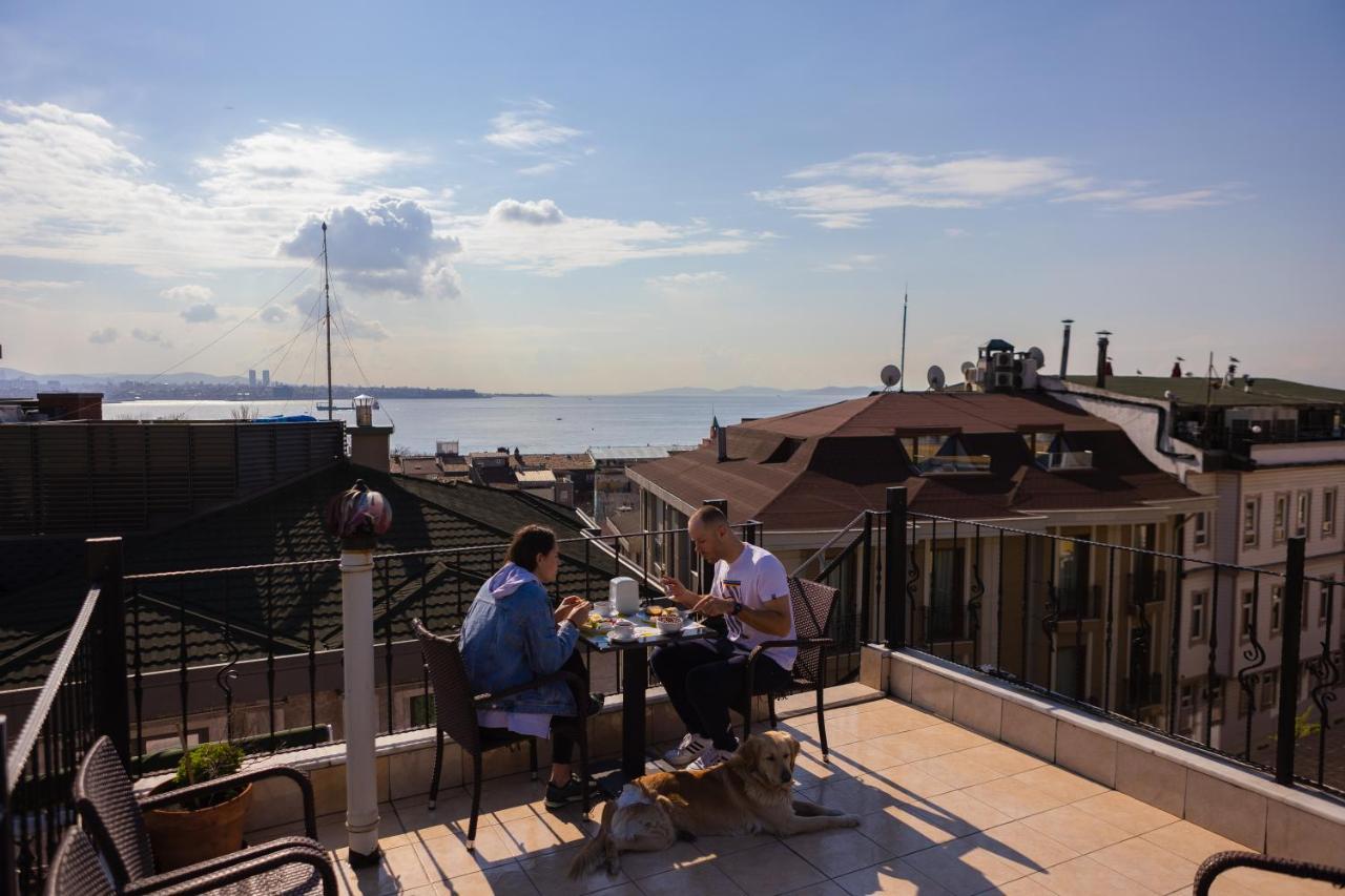 Agora Hostel Истанбул Екстериор снимка