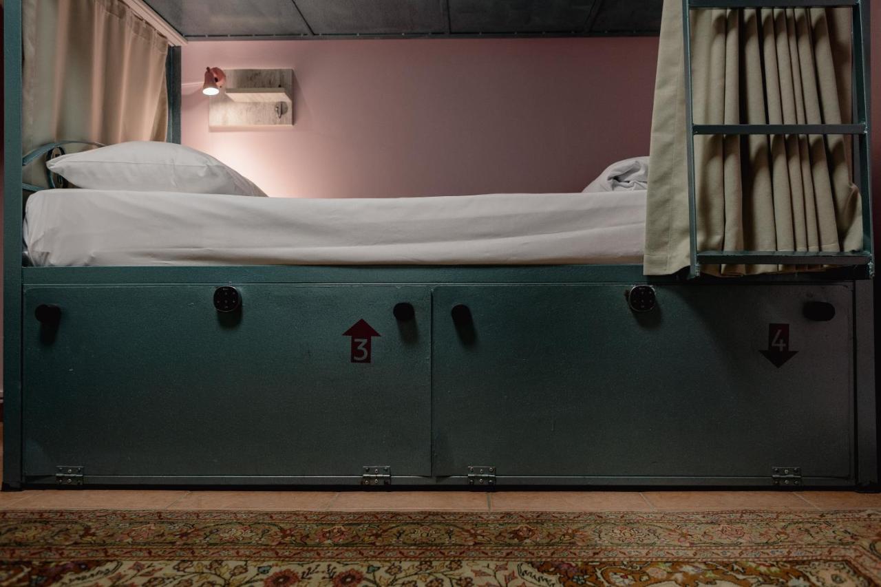 Agora Hostel Истанбул Екстериор снимка