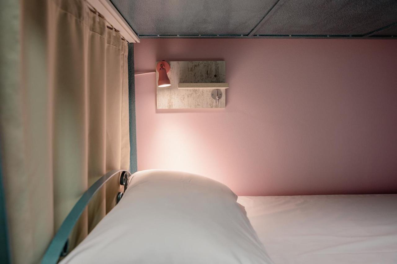 Agora Hostel Истанбул Екстериор снимка