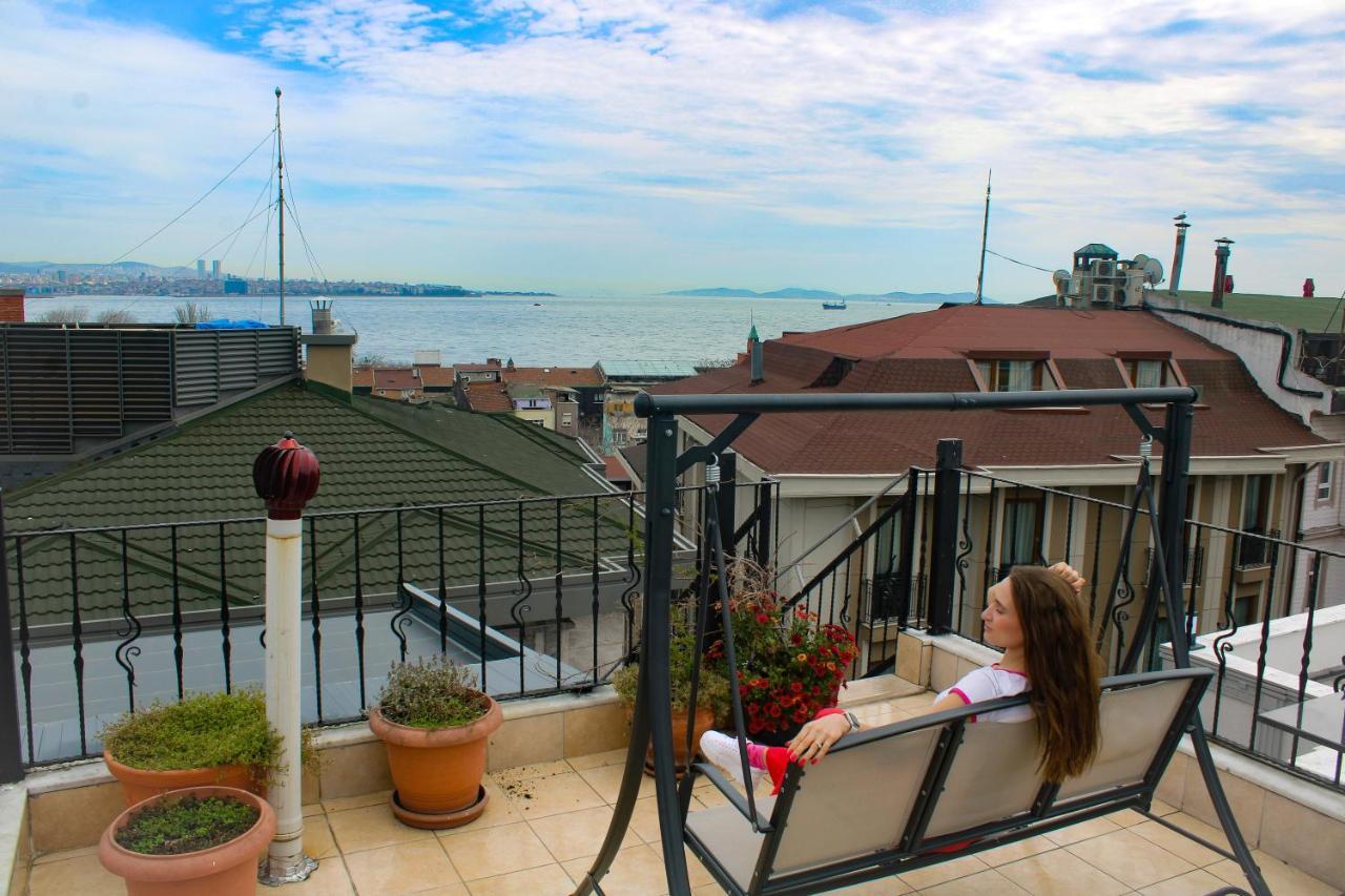 Agora Hostel Истанбул Екстериор снимка